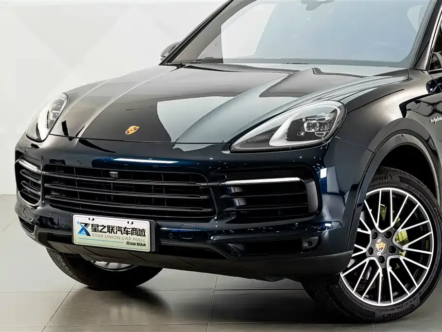 Porsche Cayenne Hybrid — фото 10