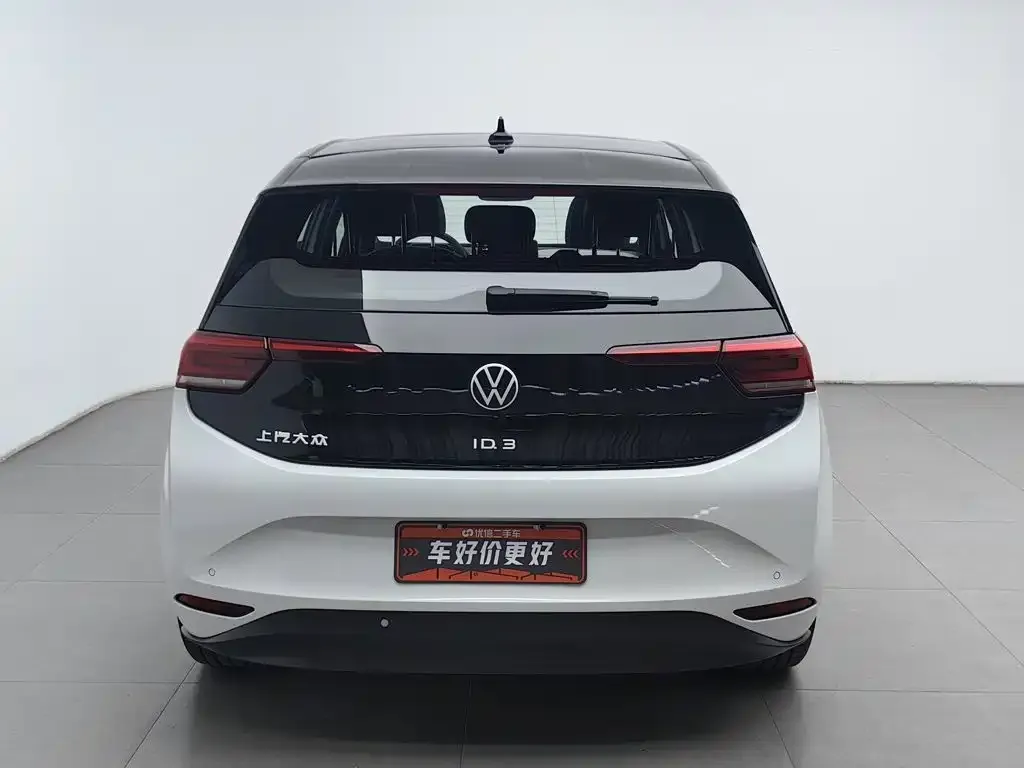 Volkswagen ID.3 — фото 2