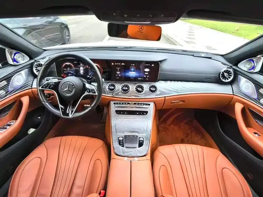 Mercedes-Benz CLS — фото 7