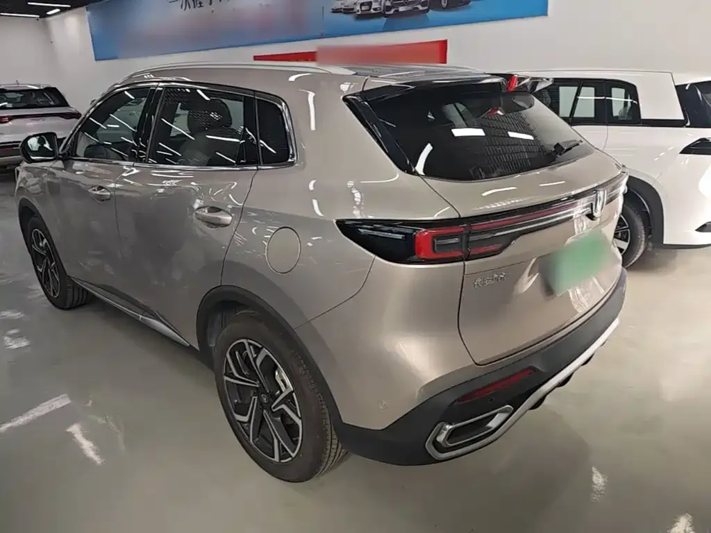 Changan CS55PLUS — фото 10