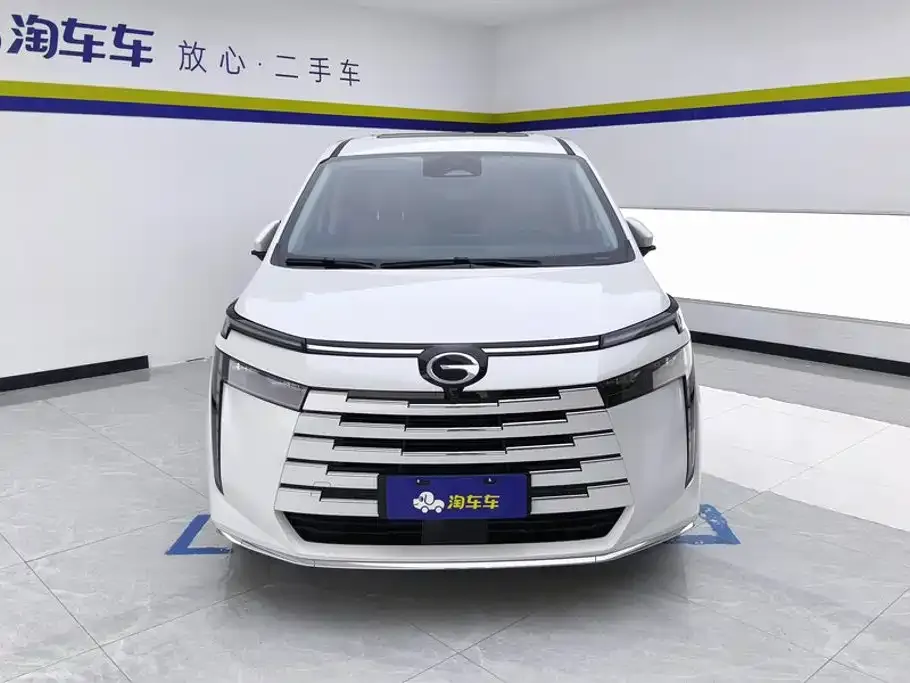 GAC Motor Trumpchi E8 — фото 2