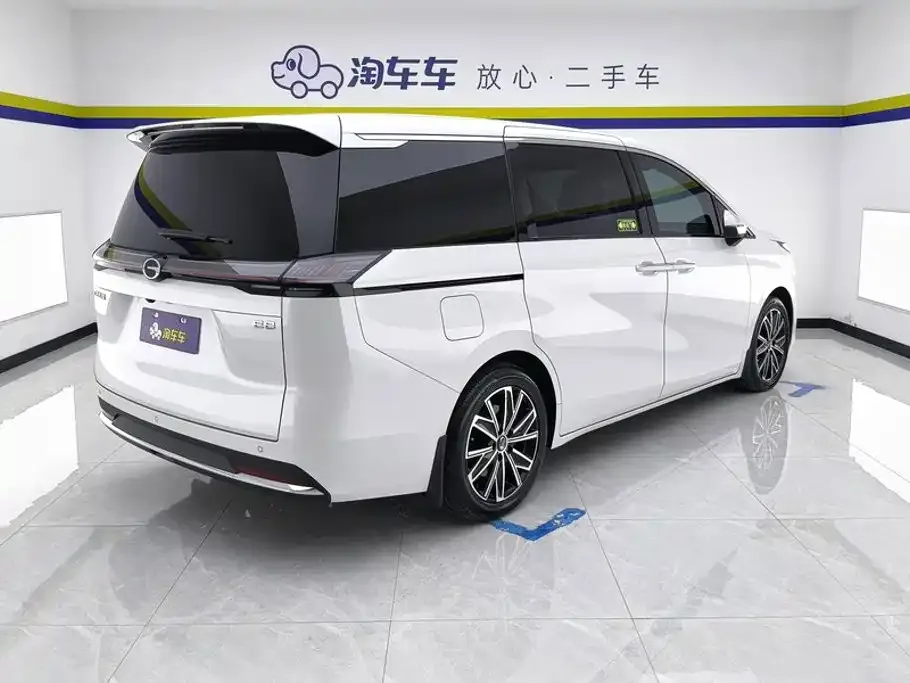 GAC Motor Trumpchi E8 — фото 5