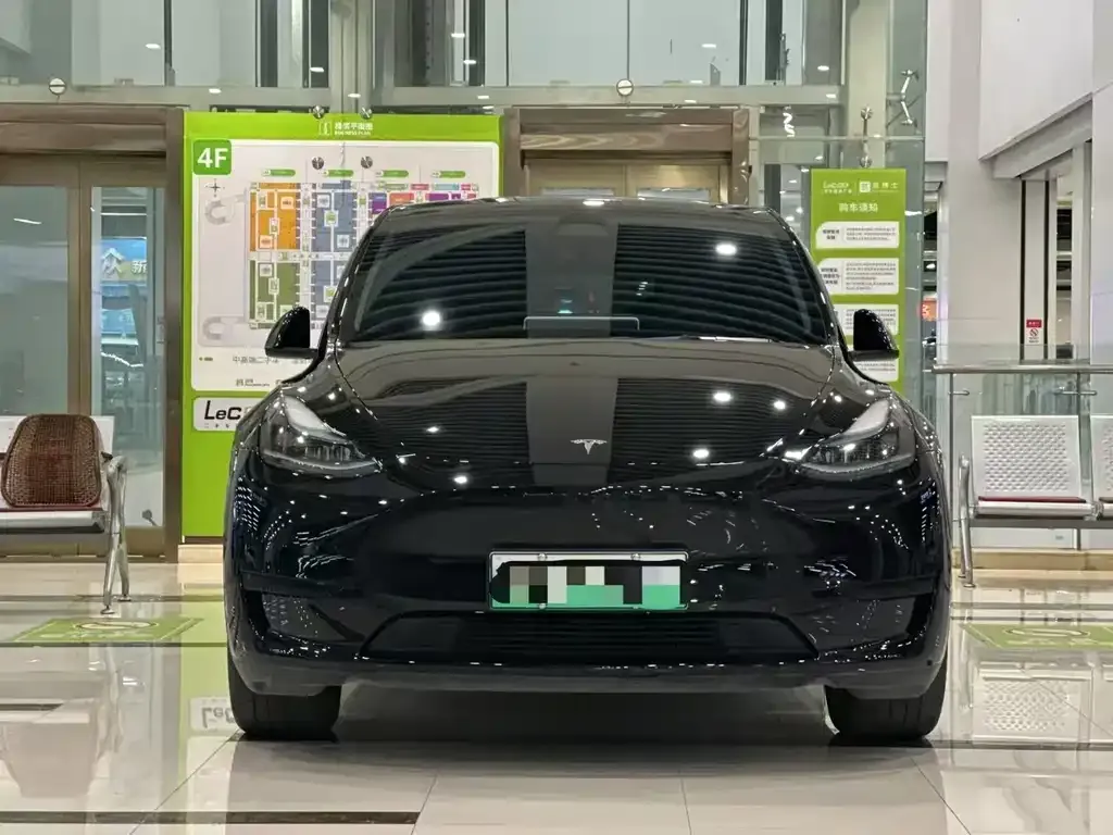 Tesla Model Y — фото 4