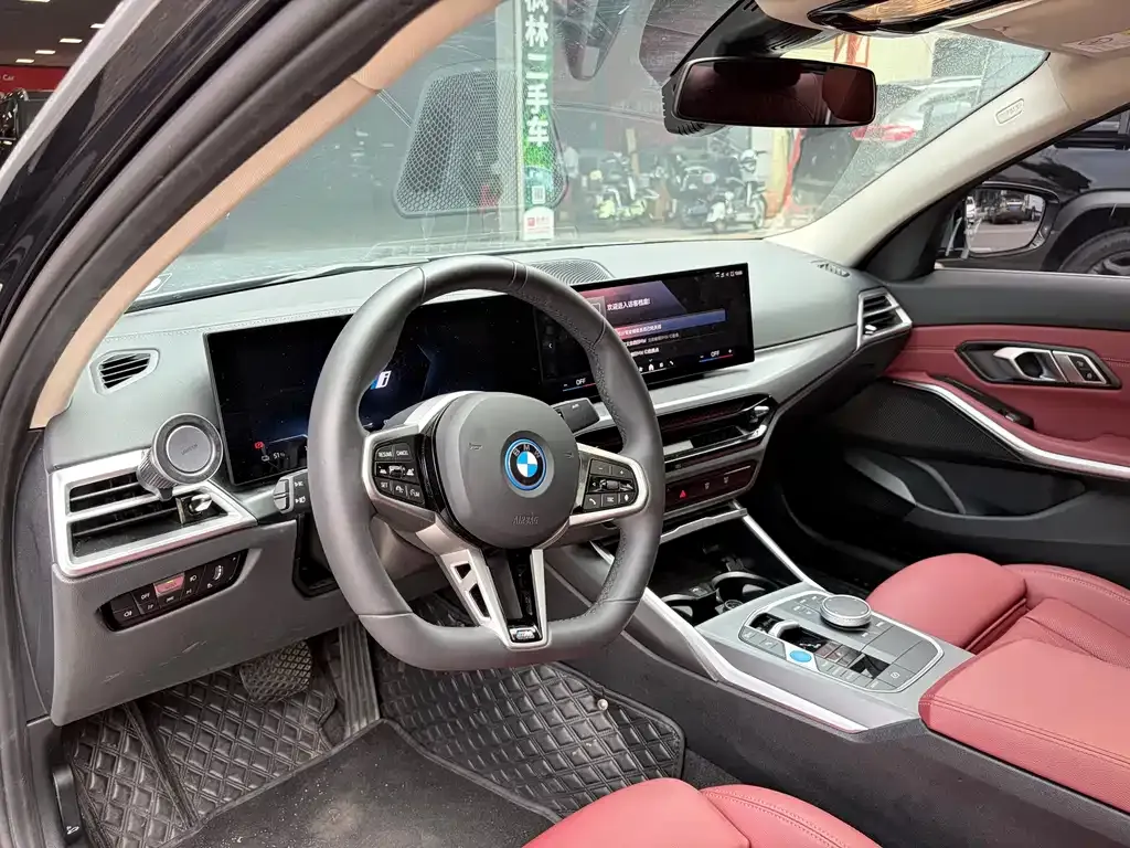 BMW i3 — фото 3