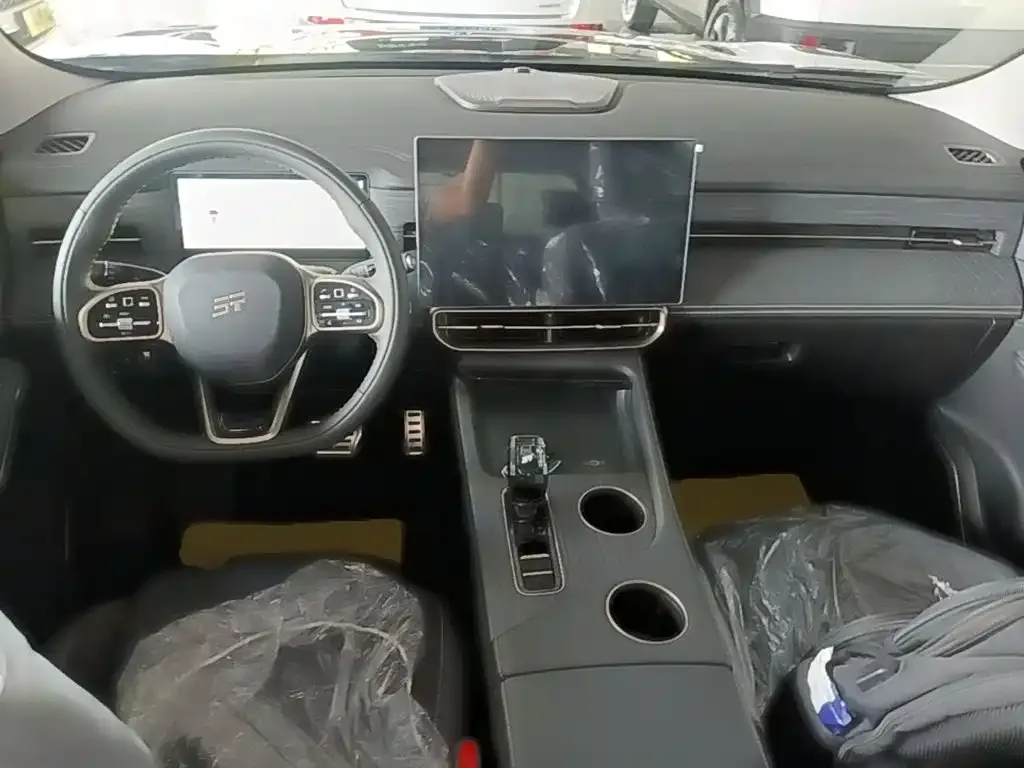 Jetour X90 C-DM — фото 2