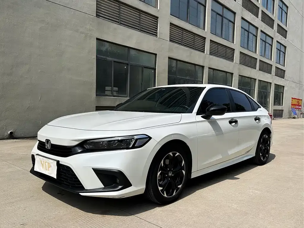 Honda Civic — фото 1