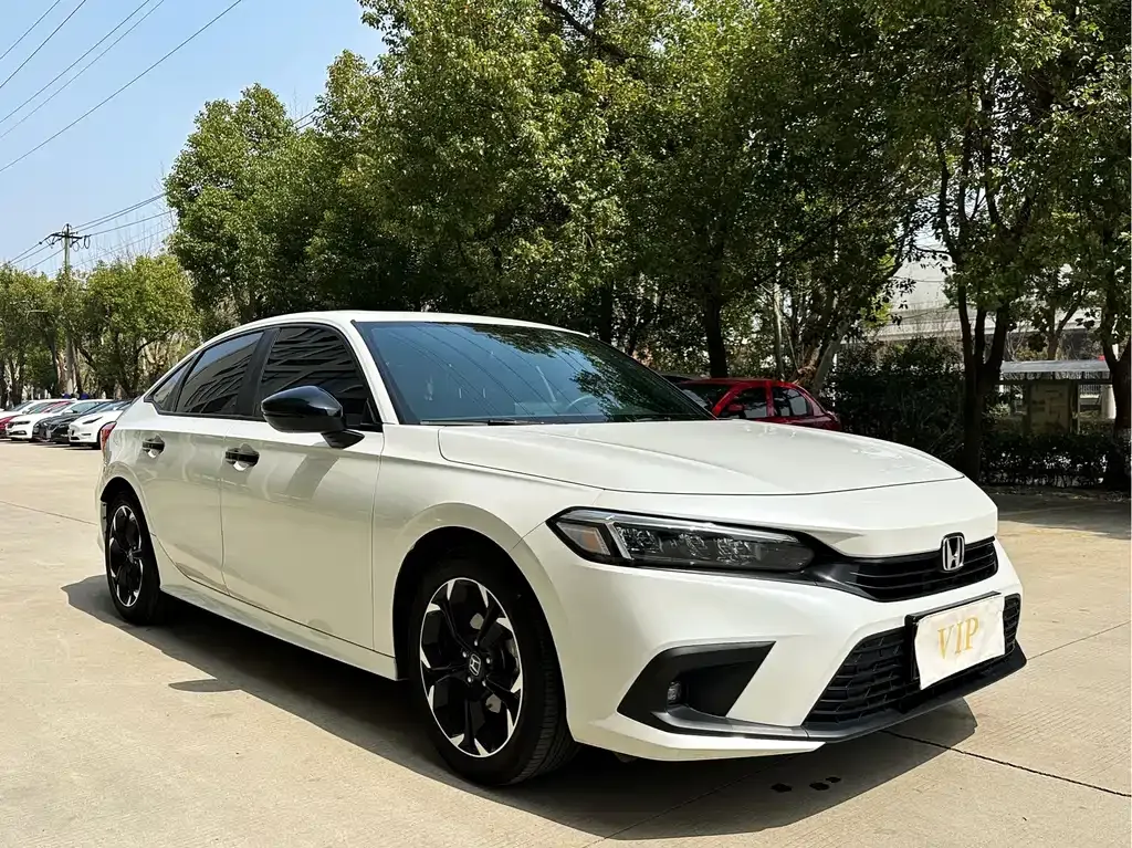 Honda Civic — фото 10