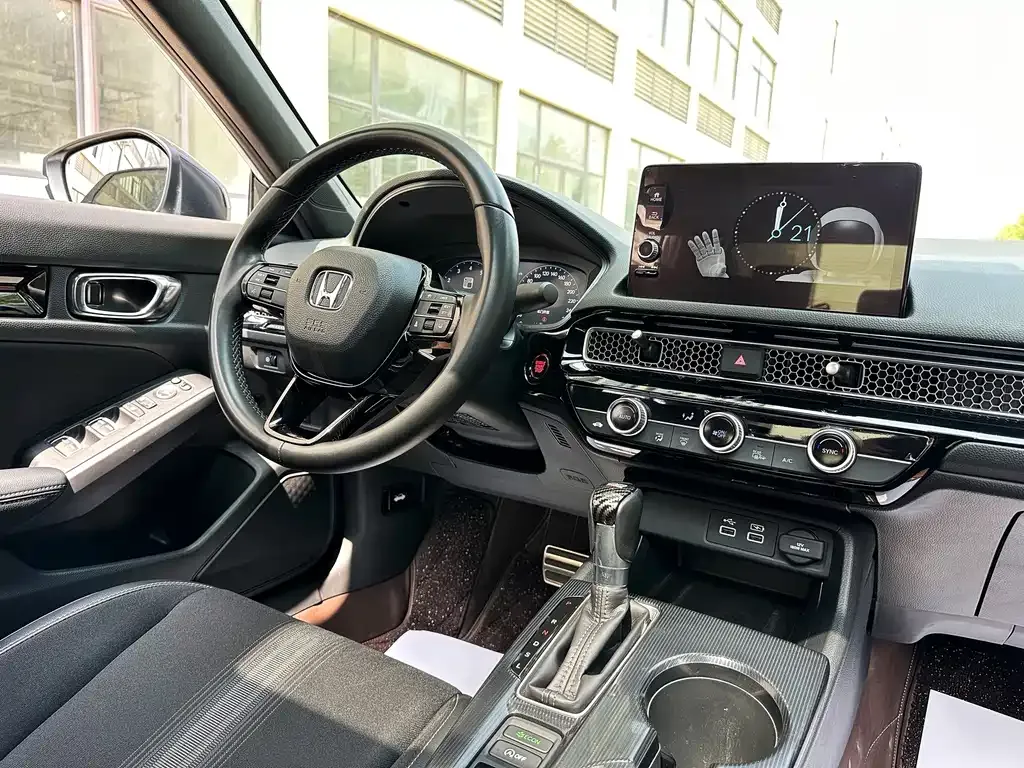 Honda Civic — фото 9