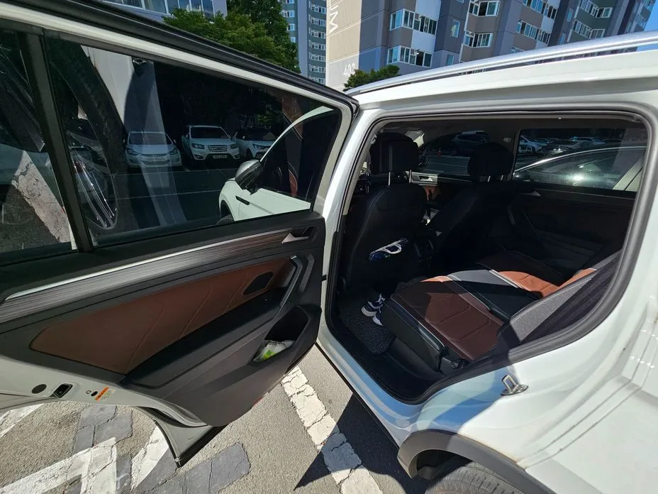 Volkswagen Tiguan — фото 10