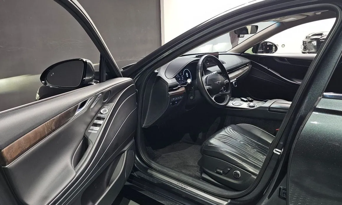 Genesis G80 — фото 10