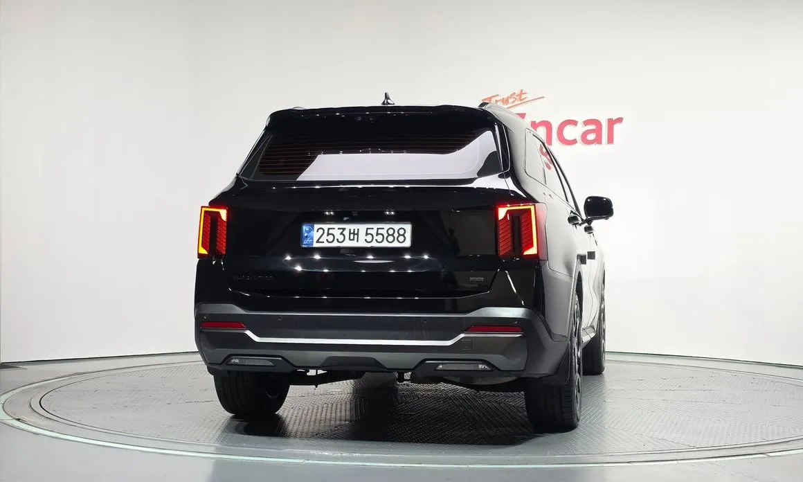 Kia Sorento — фото 6