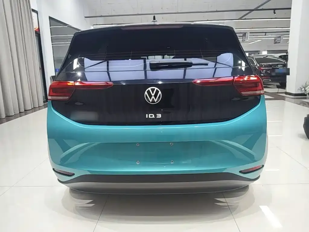 Volkswagen ID.3 — фото 2