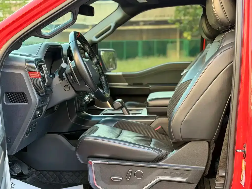 Ford F-150 Raptor — фото 9