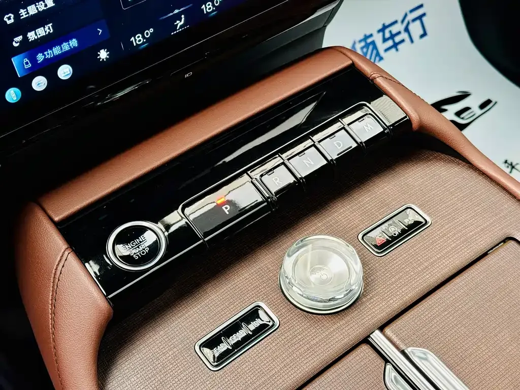 Lincoln Navigator — фото 5