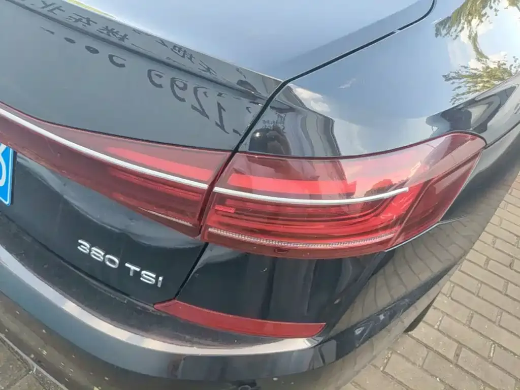 Volkswagen Passat — фото 2
