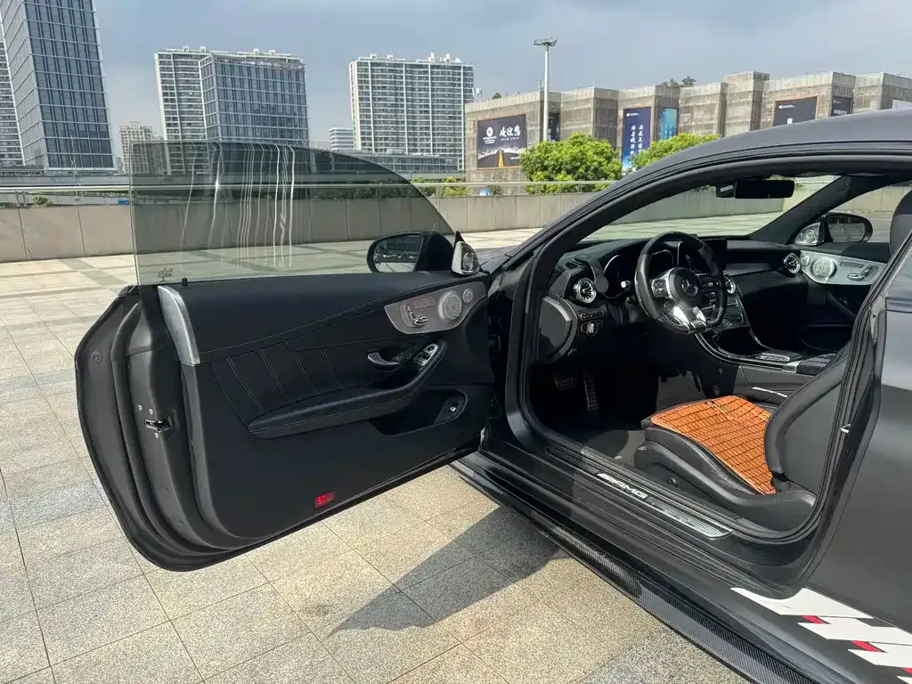Mercedes-Benz C-Class AMG — фото 6
