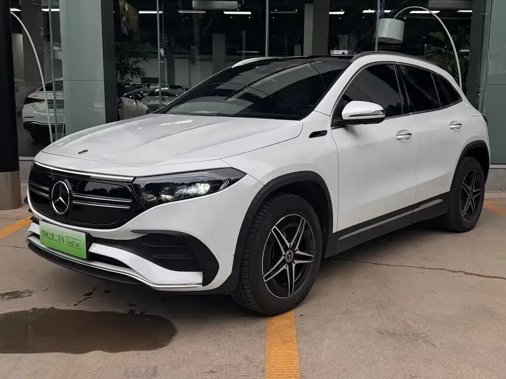Mercedes-Benz EQA — фото 1