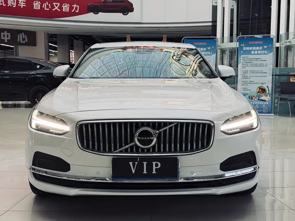Volvo S90 — фото 8
