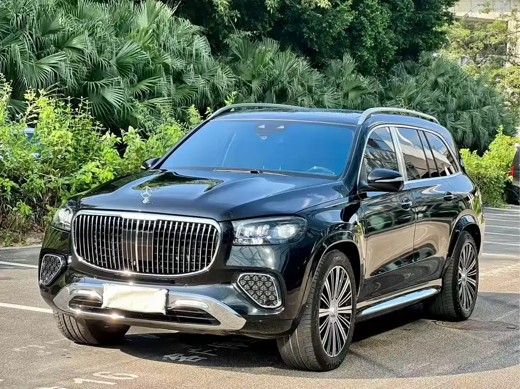 Mercedes-Benz GLS — фото 1
