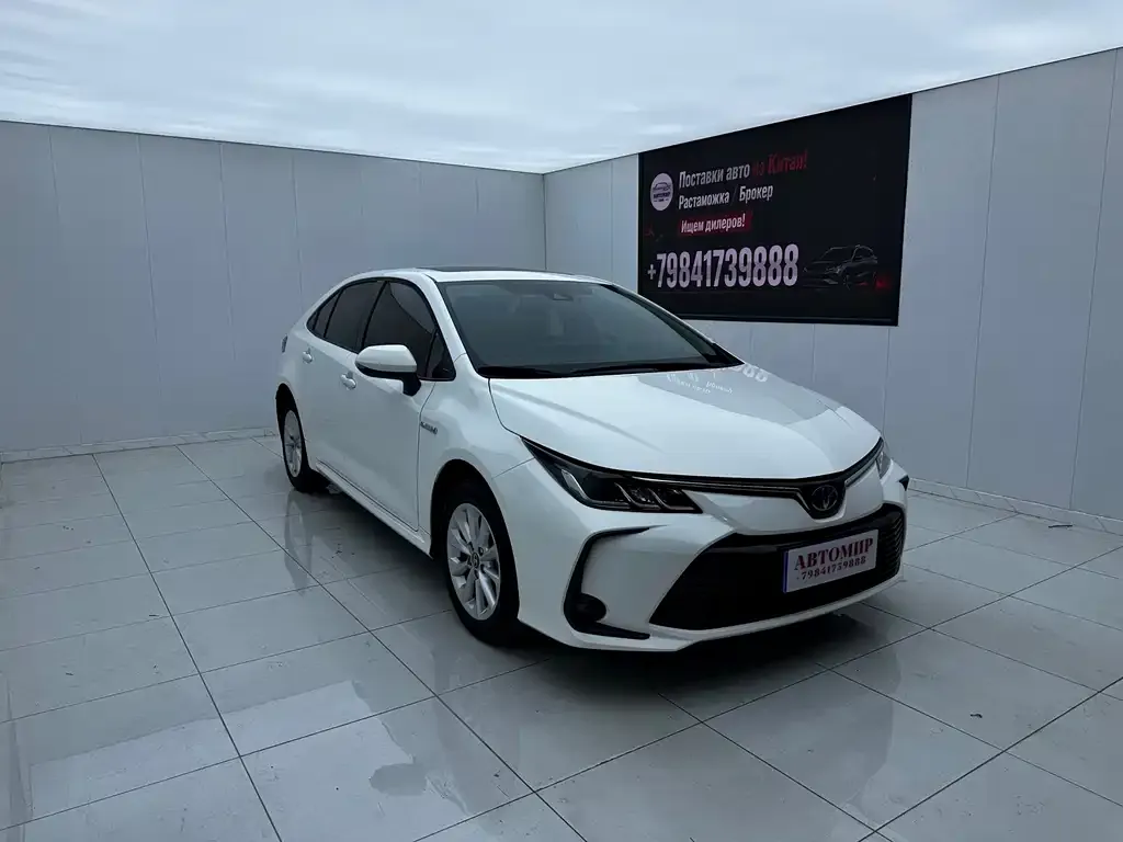 Toyota Corolla — фото 2