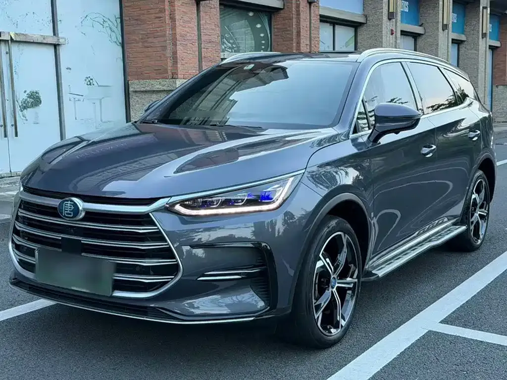 BYD Tang New Energy — фото 1