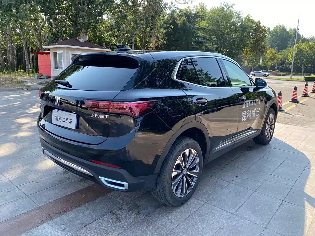 Buick Envision S — фото 10