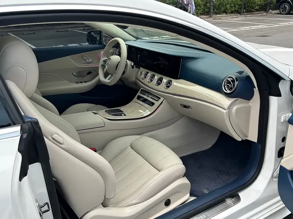 Mercedes-Benz E-Class (Import) — фото 4