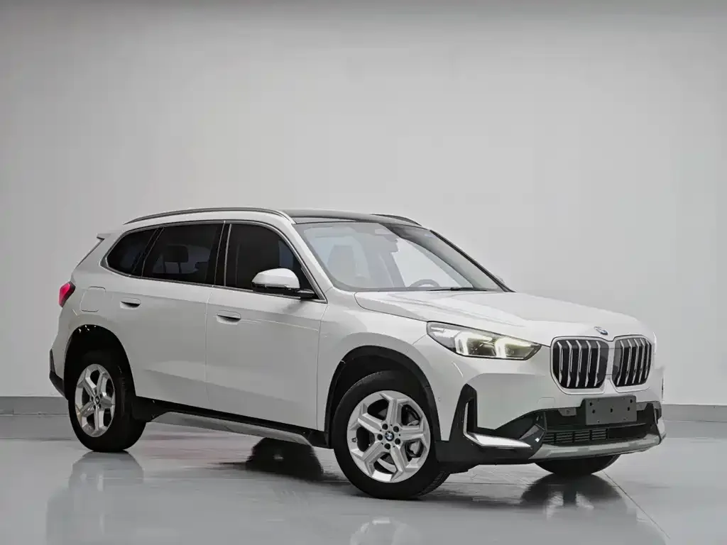BMW X1 — фото 6