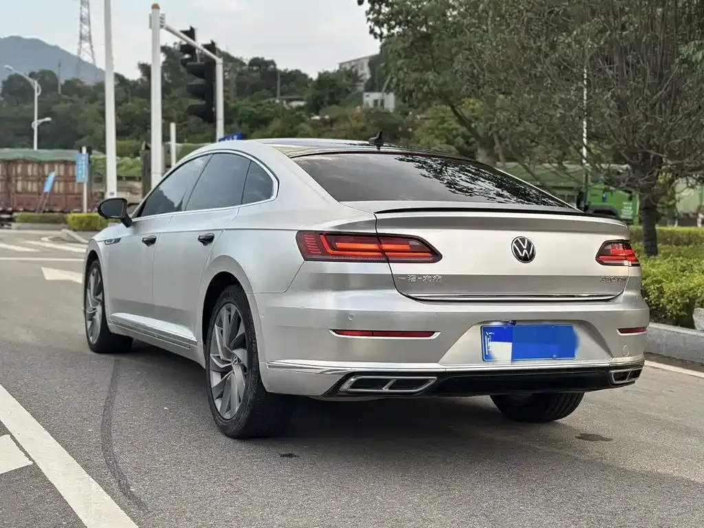Volkswagen CC — фото 2