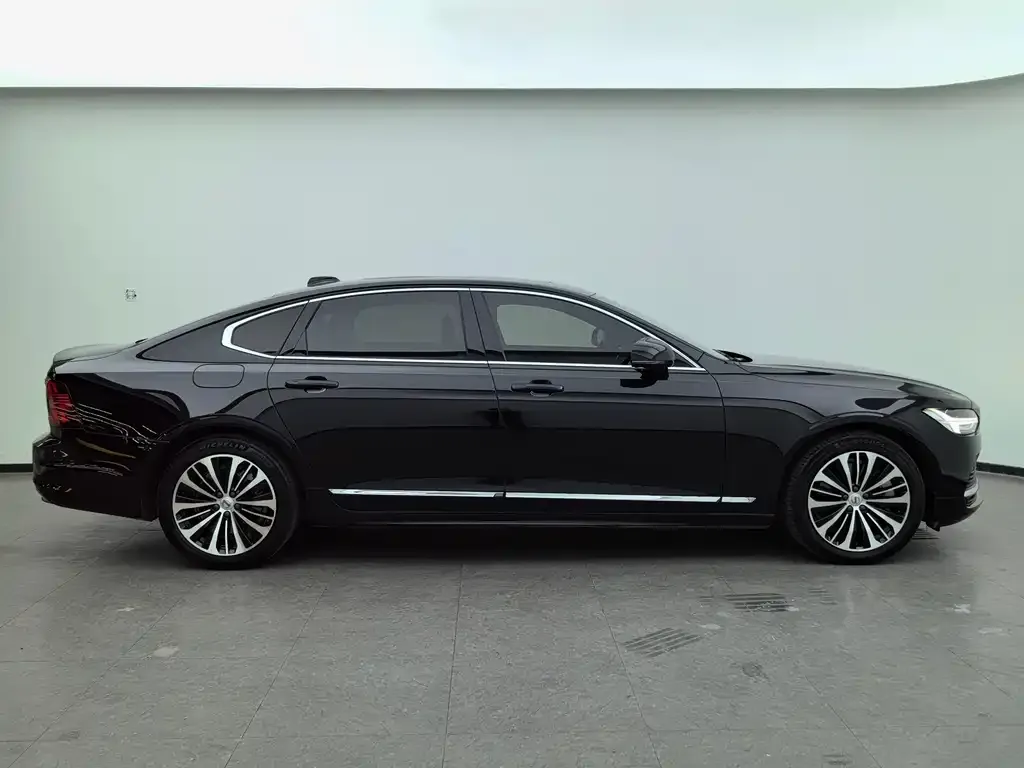 Volvo S90 PHEV — фото 10