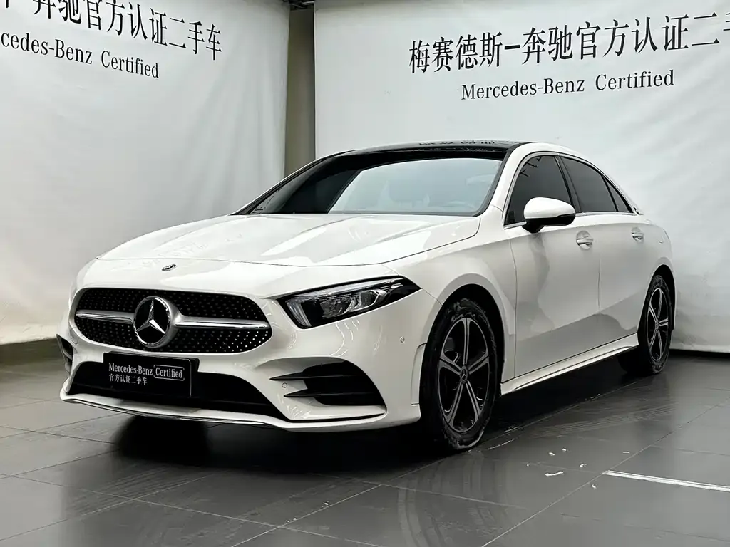 Mercedes-Benz A-Class — фото 1