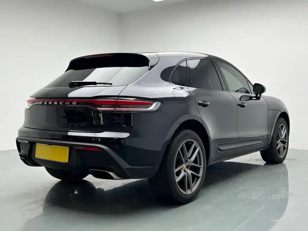 Porsche Macan — фото 10