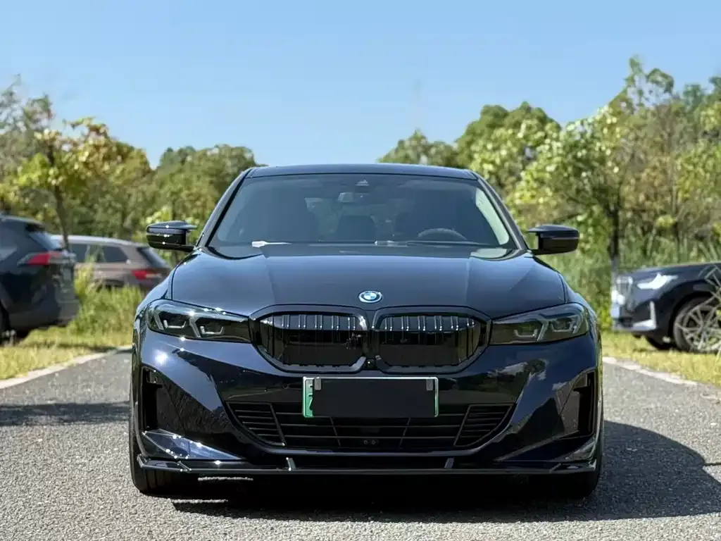 BMW i3 — фото 3