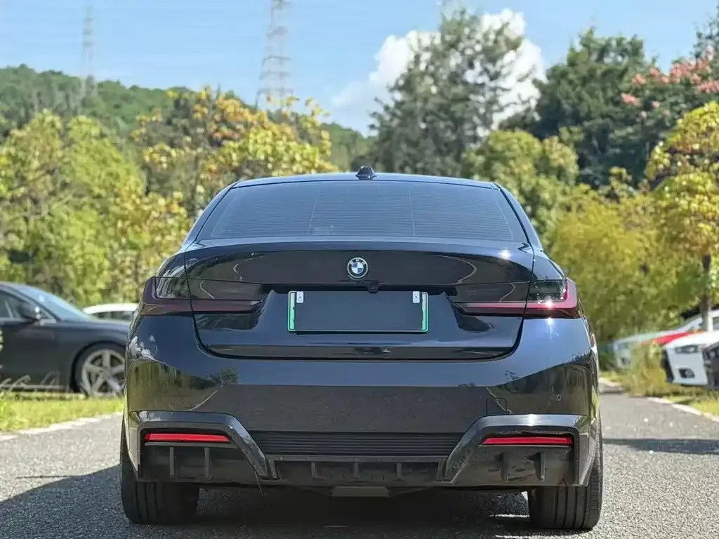 BMW i3 — фото 6