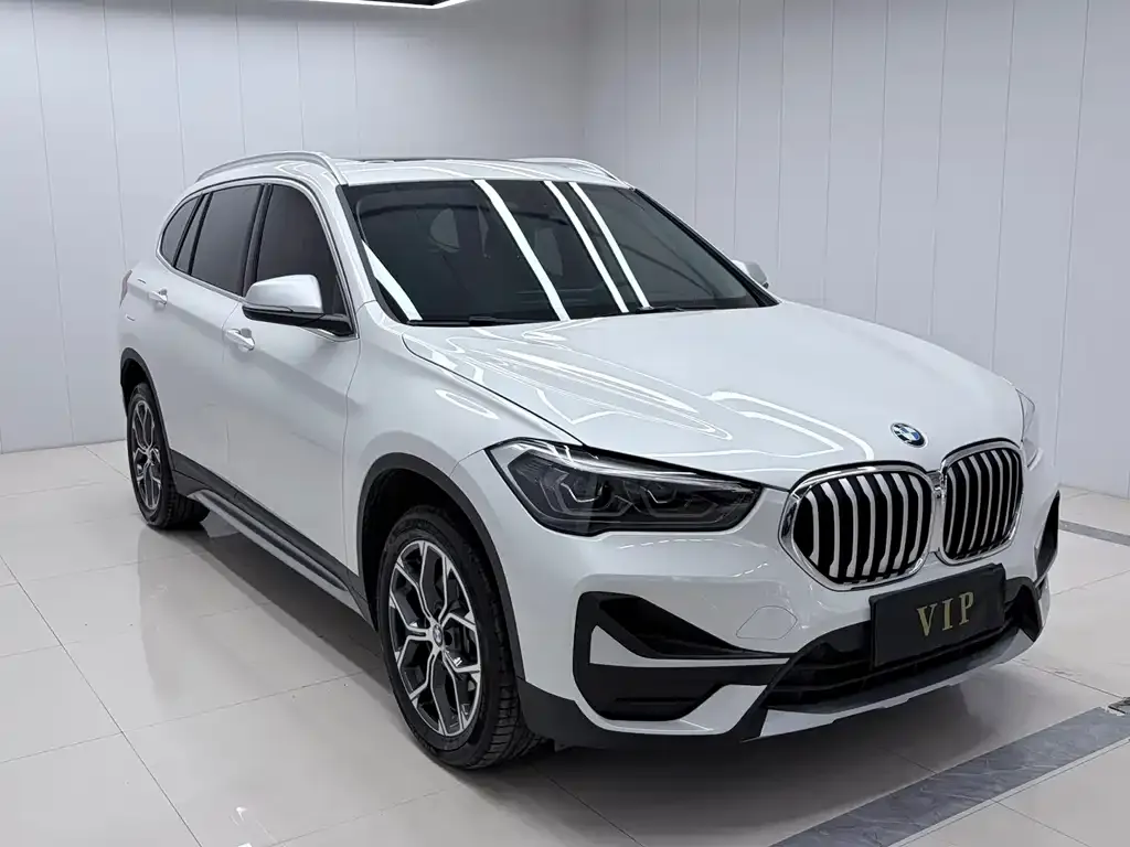 BMW X1 — фото 4