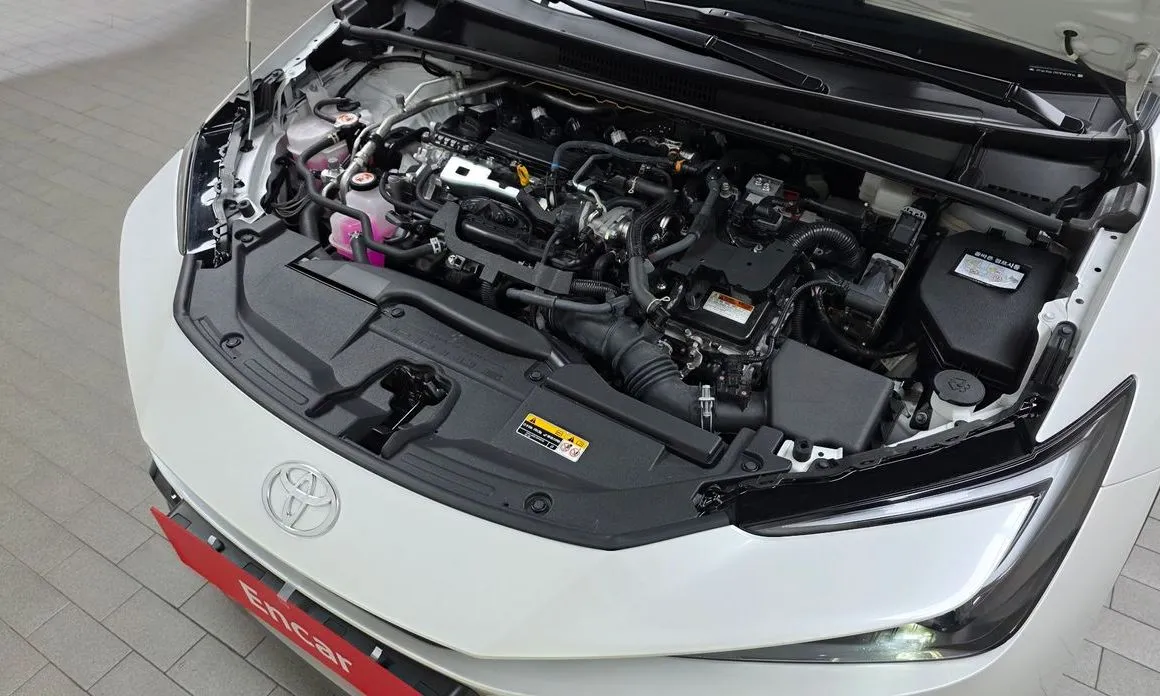Toyota Prius — фото 10
