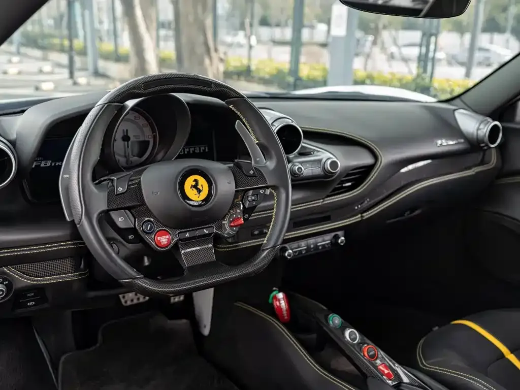 Ferrari F8 — фото 4
