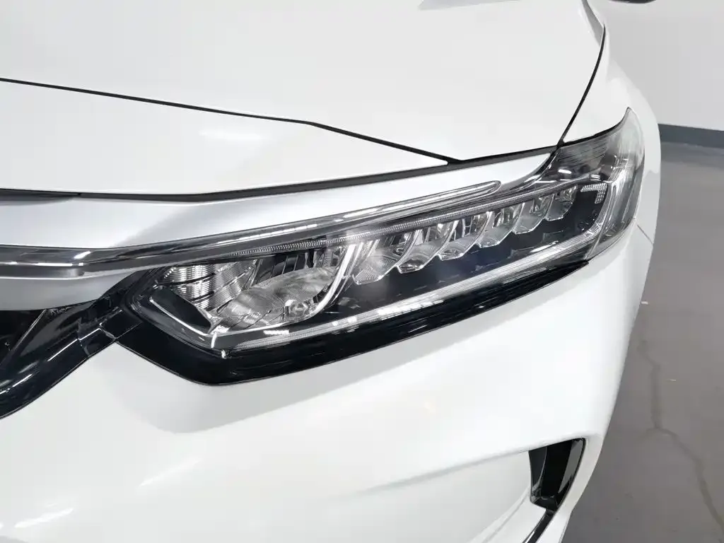 Honda Inspire — фото 9