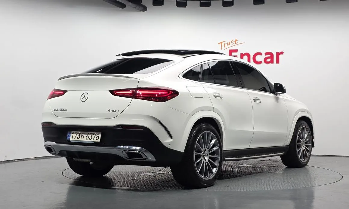 Mercedes-Benz GLE-Class — фото 9