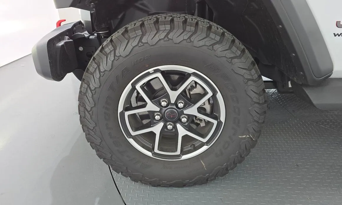 Jeep Wrangler — фото 3