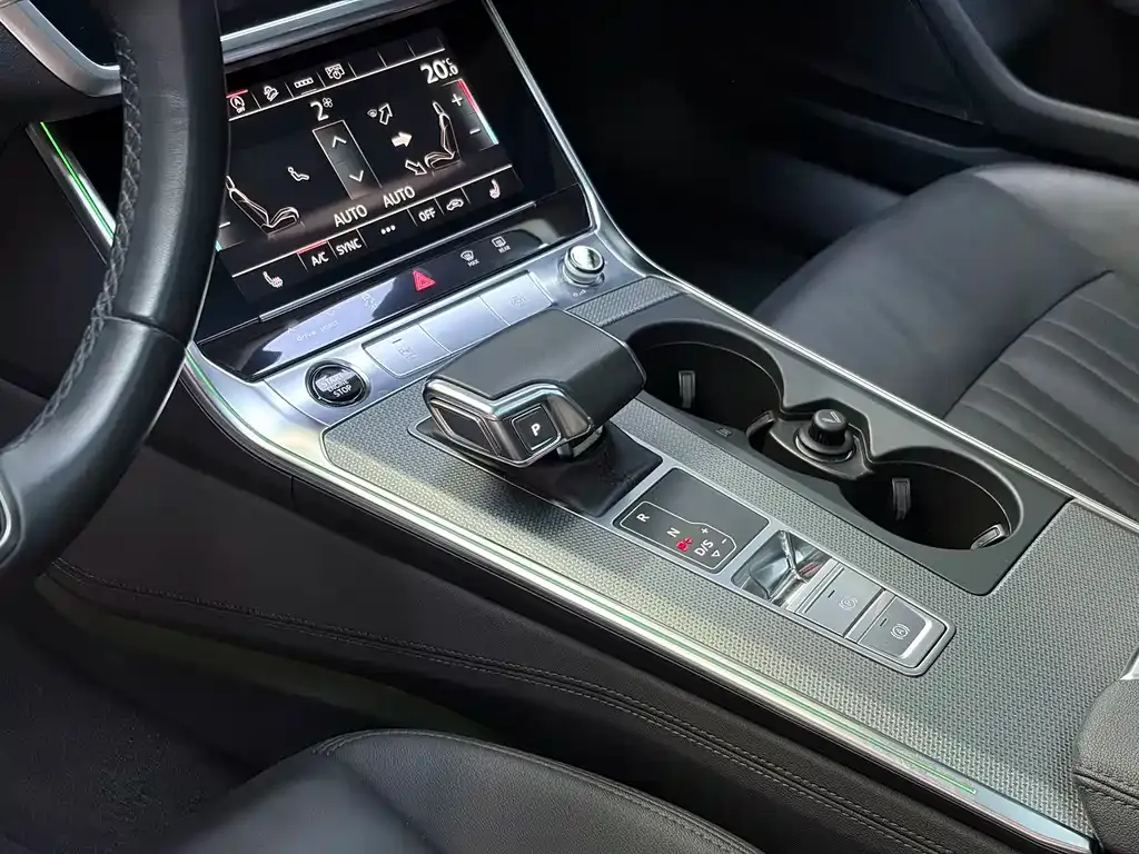 Audi A6 (Import) — фото 4