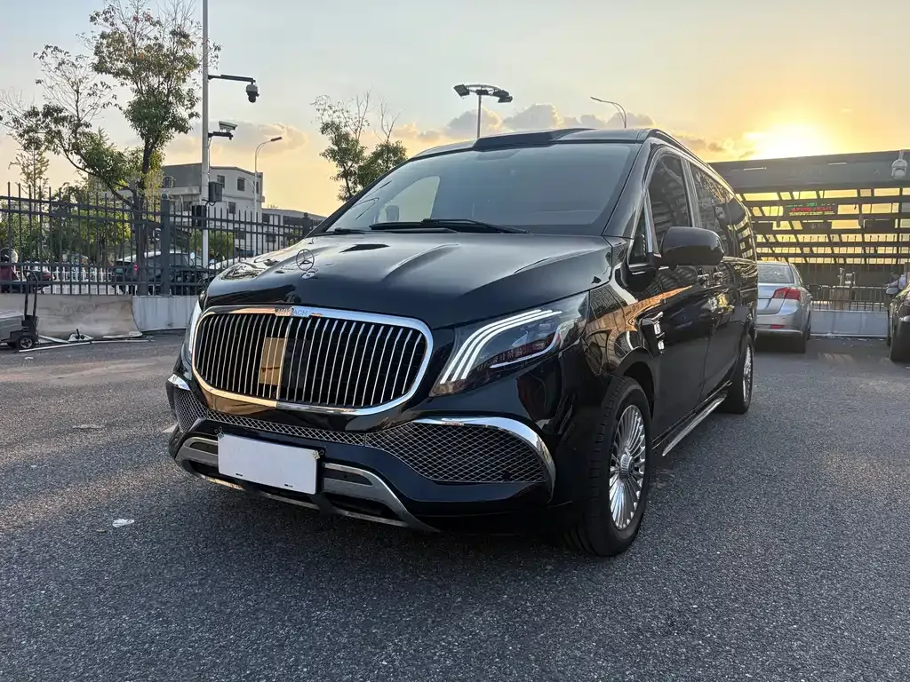 Mercedes-Benz Vito — фото 1