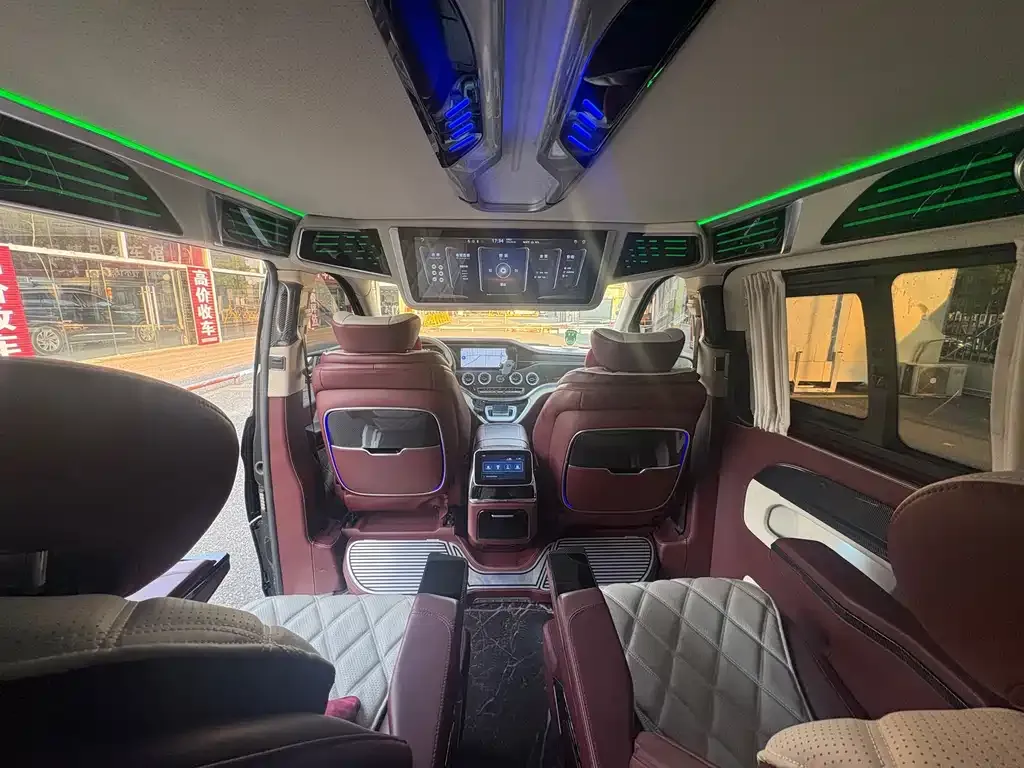 Mercedes-Benz Vito — фото 6