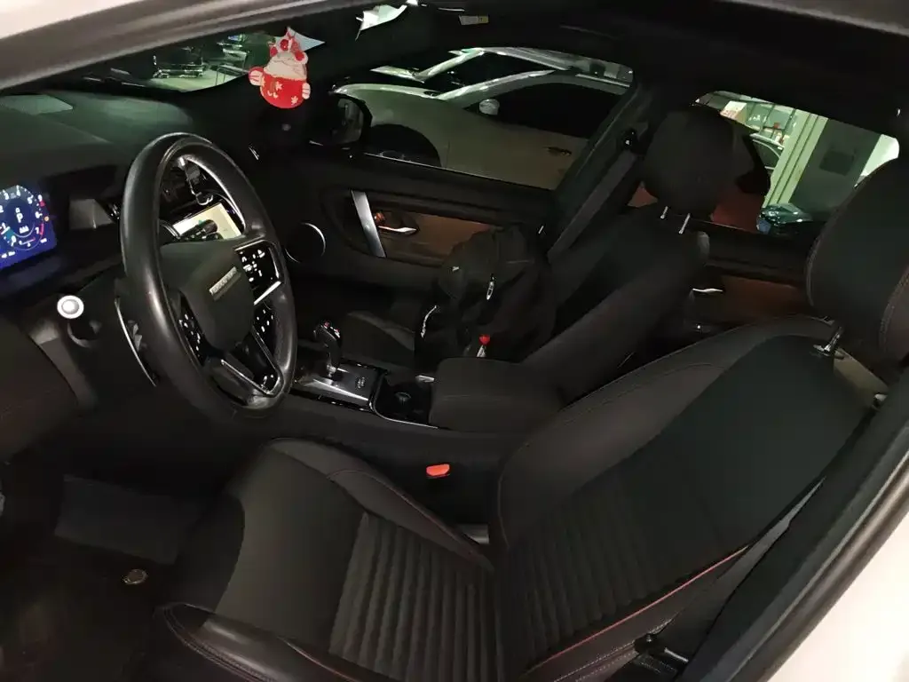 Land Rover Discovery Sport — фото 10