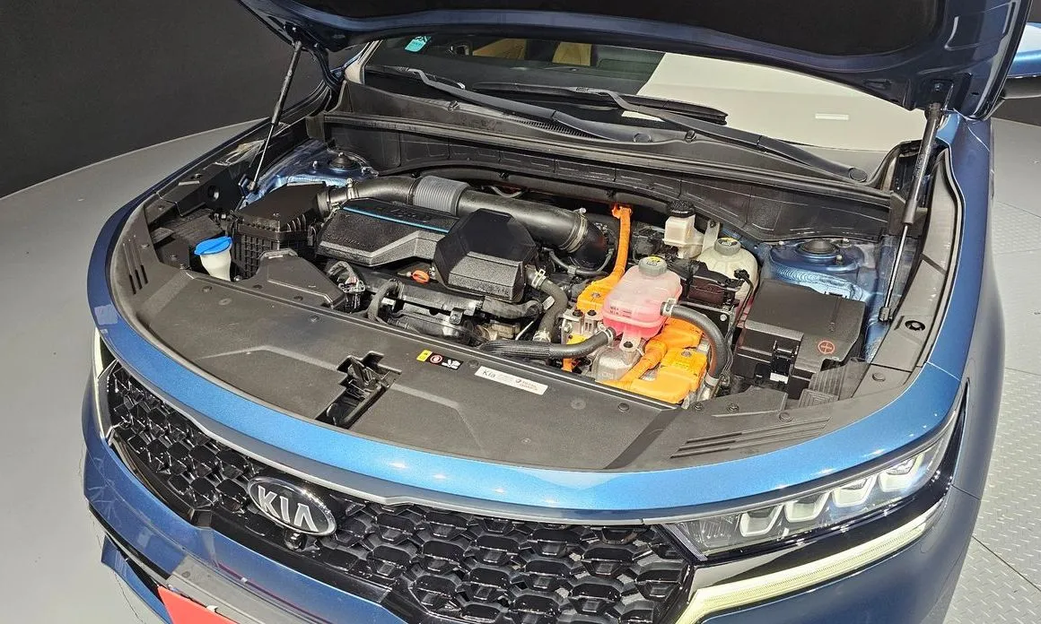 Kia Sorento — фото 8