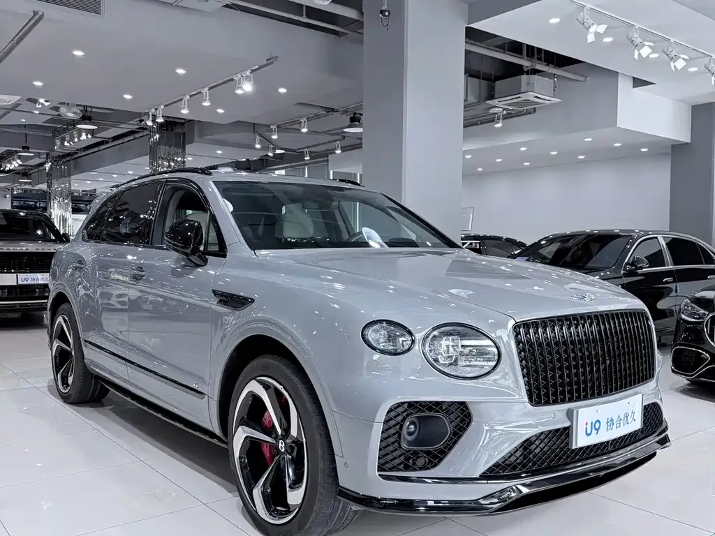 Bentley Bentayga — фото 8