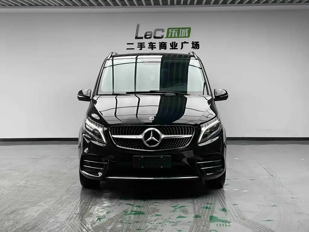 Mercedes-Benz V-Class — фото 5