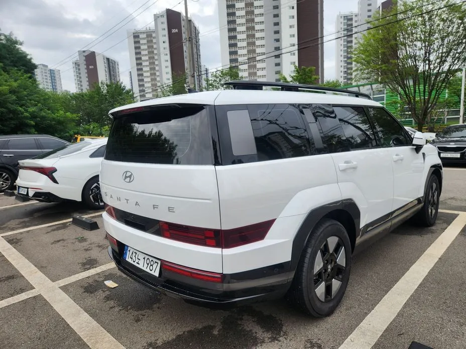 Hyundai Santafe — фото 7
