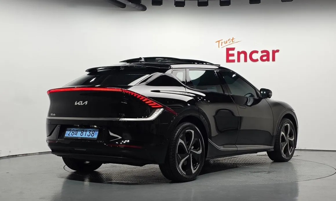 Kia EV6 — фото 6