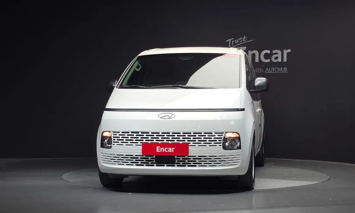 Hyundai Staria — фото 3